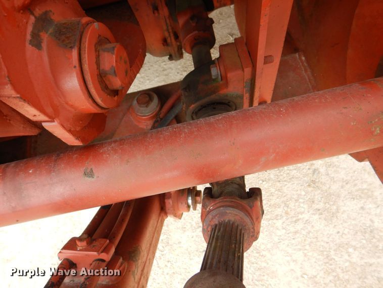 image for item MF9069 Ditch Witch 5010  trencher