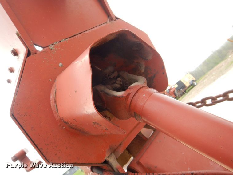 image for item MF9069 Ditch Witch 5010  trencher