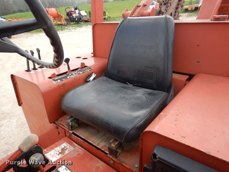 image for item MF9069 Ditch Witch 5010  trencher