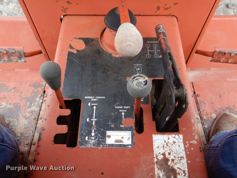 image for item MF9069 Ditch Witch 5010  trencher