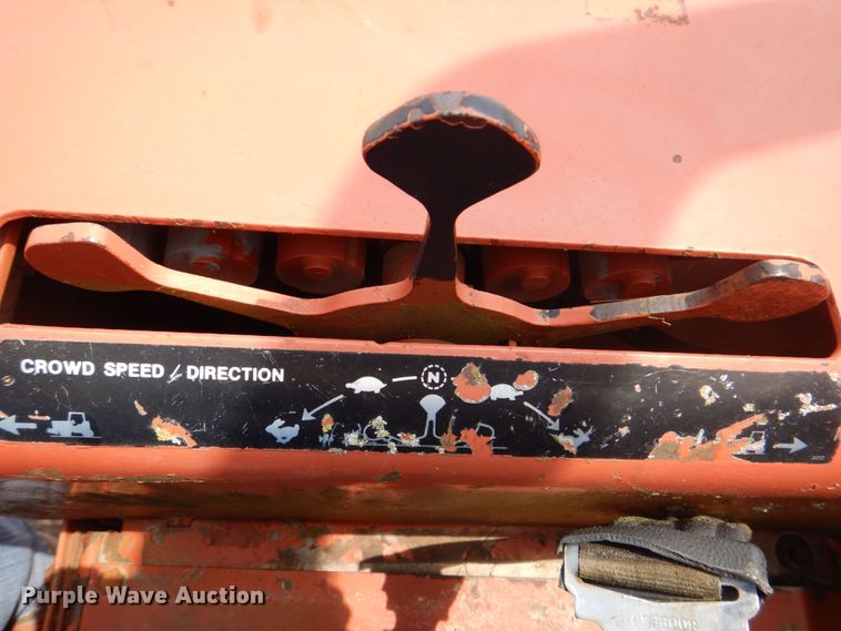 image for item MF9069 Ditch Witch 5010  trencher