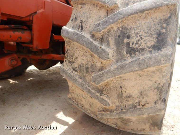 image for item MF9069 Ditch Witch 5010  trencher