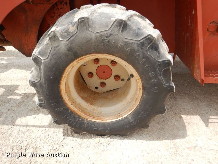 image for item MF9069 Ditch Witch 5010  trencher