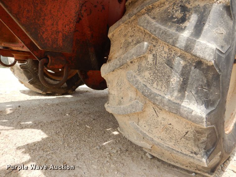 image for item MF9069 Ditch Witch 5010  trencher