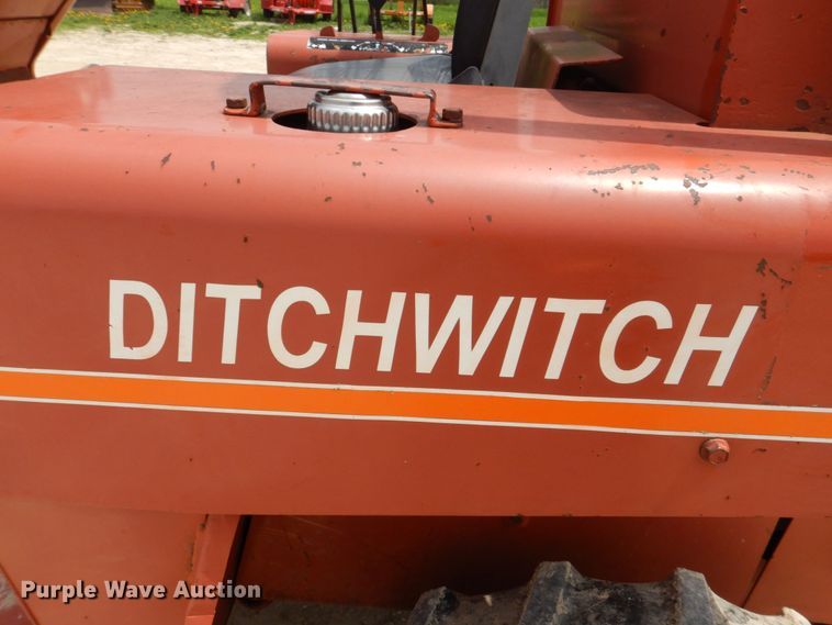 image for item MF9069 Ditch Witch 5010  trencher