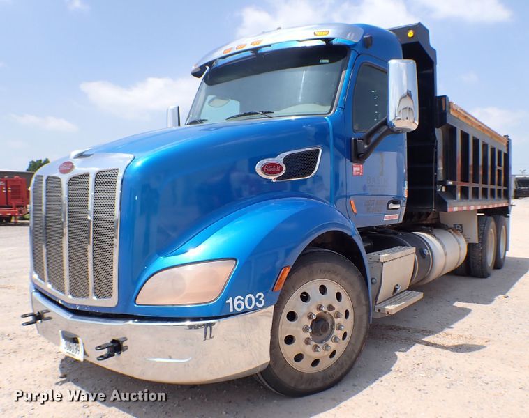 image for item MF9340 2016 Peterbilt 579  dump truck