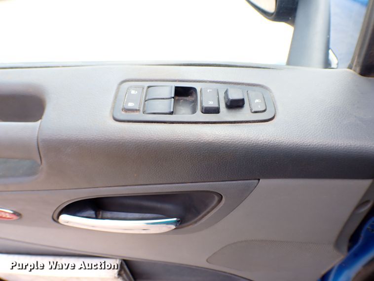 image for item MF9340 2016 Peterbilt 579  dump truck