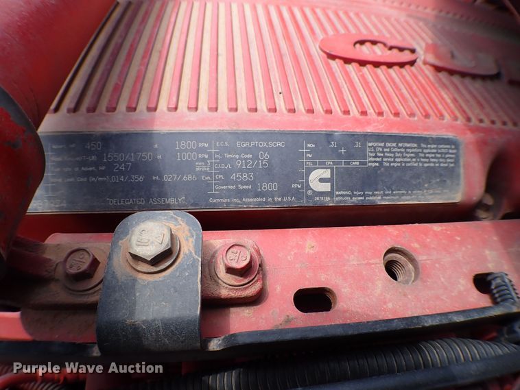 image for item MF9340 2016 Peterbilt 579  dump truck