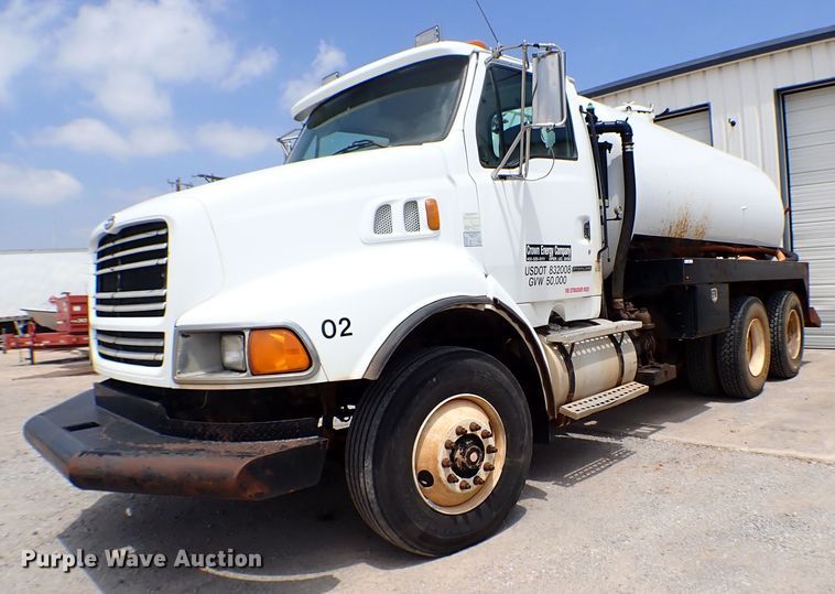 image for item MF9342 1999 Sterling LT3  vacuum truck