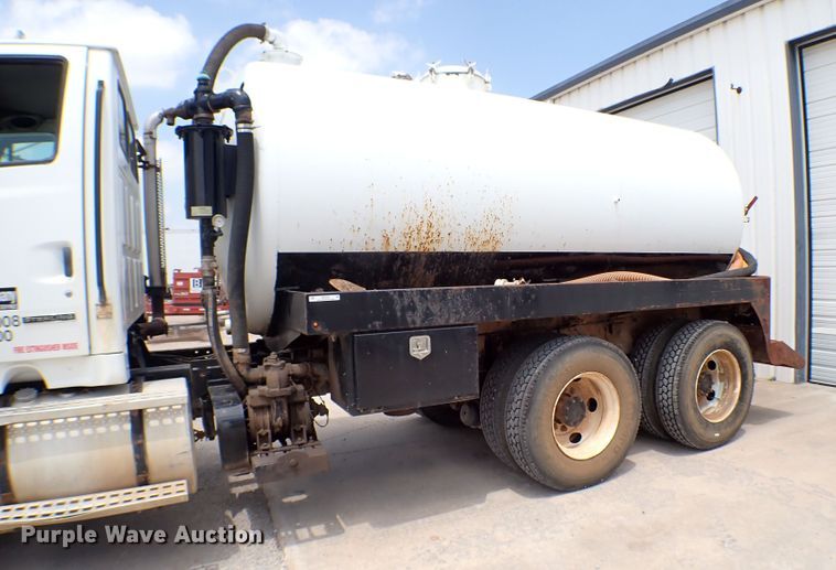 image for item MF9342 1999 Sterling LT3  vacuum truck