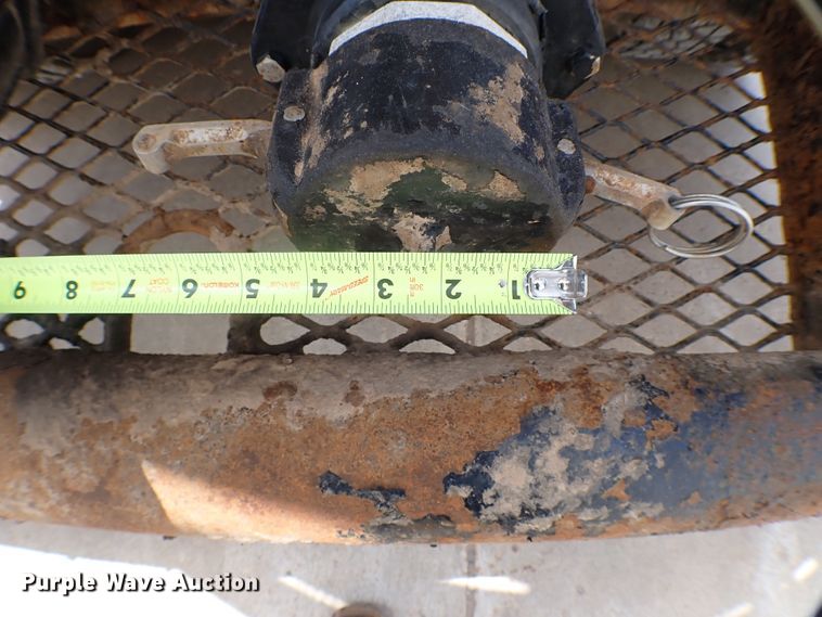 image for item MF9342 1999 Sterling LT3  vacuum truck