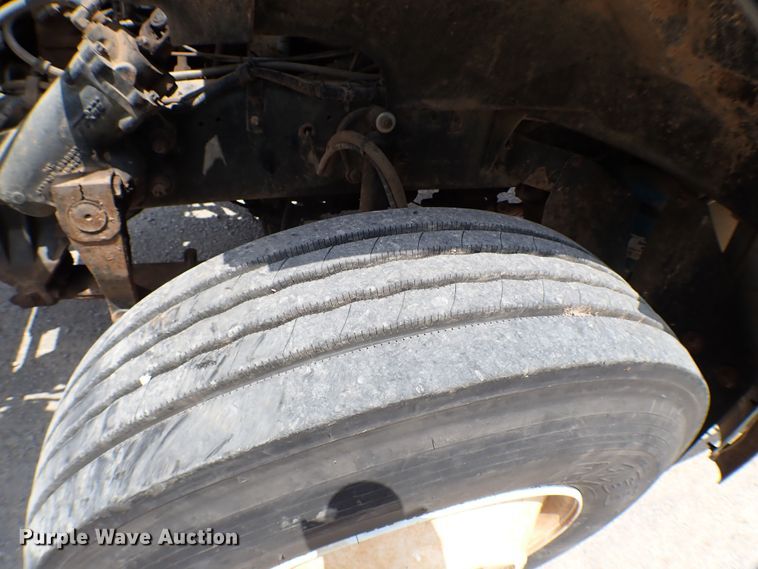 image for item MF9342 1999 Sterling LT3  vacuum truck