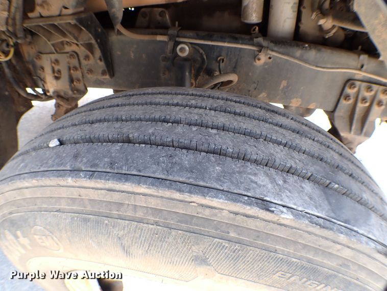 image for item MF9342 1999 Sterling LT3  vacuum truck