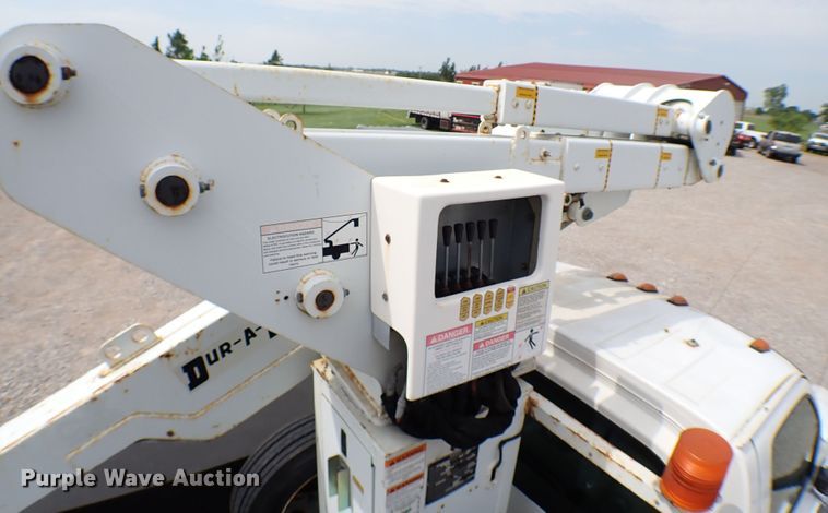 image for item MF9345 2008 Chevrolet C4500  bucket truck