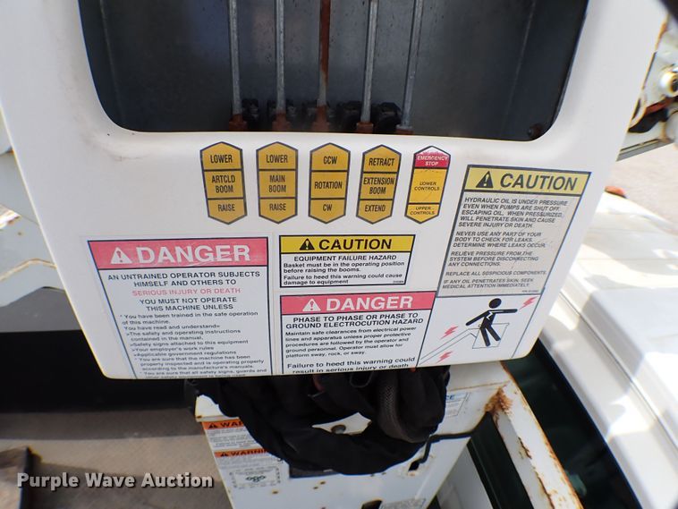 image for item MF9345 2008 Chevrolet C4500  bucket truck