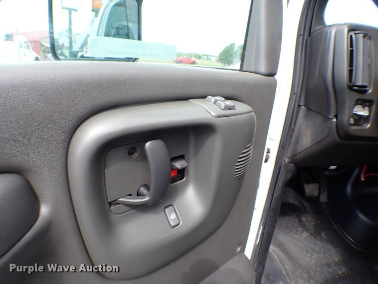 image for item MF9345 2008 Chevrolet C4500  bucket truck