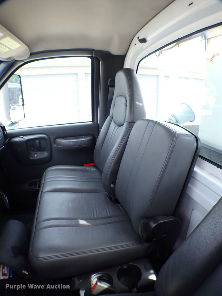 image for item MF9345 2008 Chevrolet C4500  bucket truck