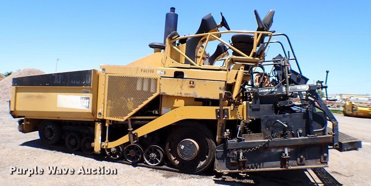 image for item MF9365 2007 Caterpillar AP1055D  paver