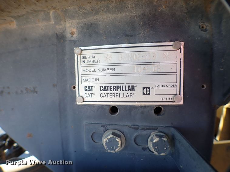 image for item MF9365 2007 Caterpillar AP1055D  paver