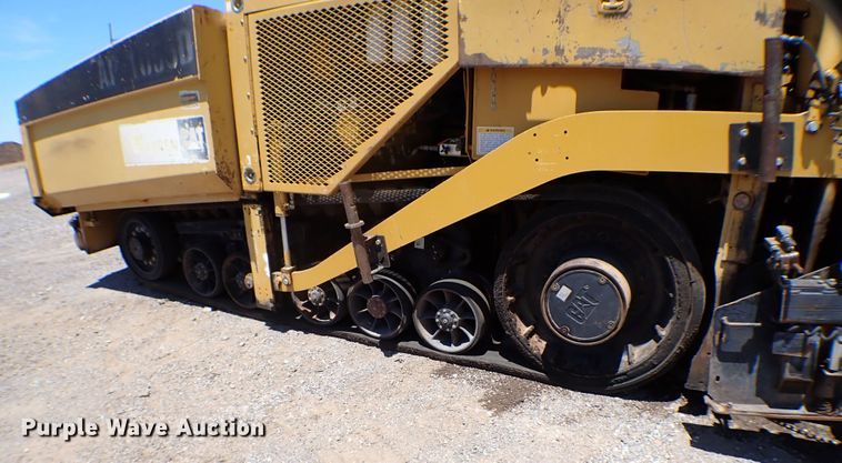 image for item MF9365 2007 Caterpillar AP1055D  paver