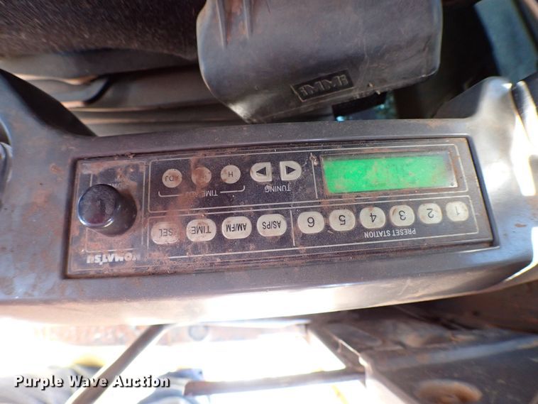 image for item MF9376 2007 Komatsu PC220LC-8  excavator