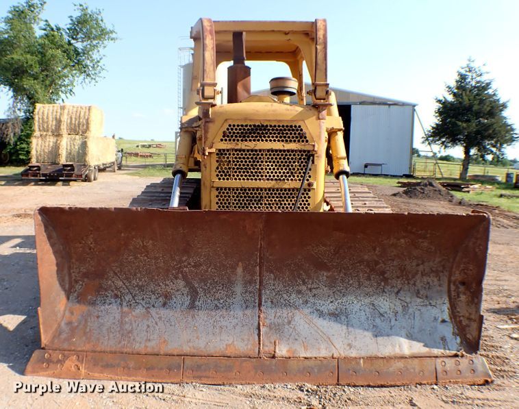 image for item MF9399 1979 Caterpillar D6D  dozer