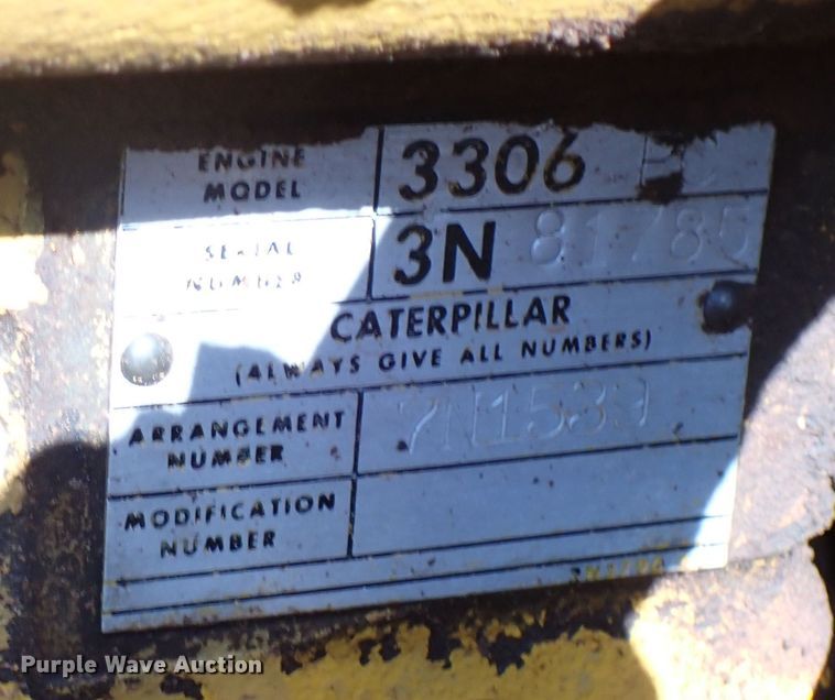 image for item MF9399 1979 Caterpillar D6D  dozer