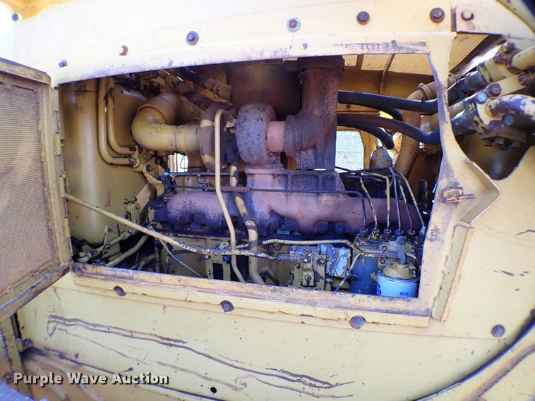 image for item MF9399 1979 Caterpillar D6D  dozer