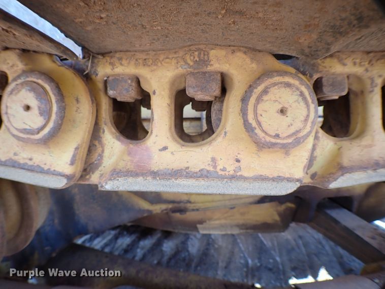 image for item MF9399 1979 Caterpillar D6D  dozer