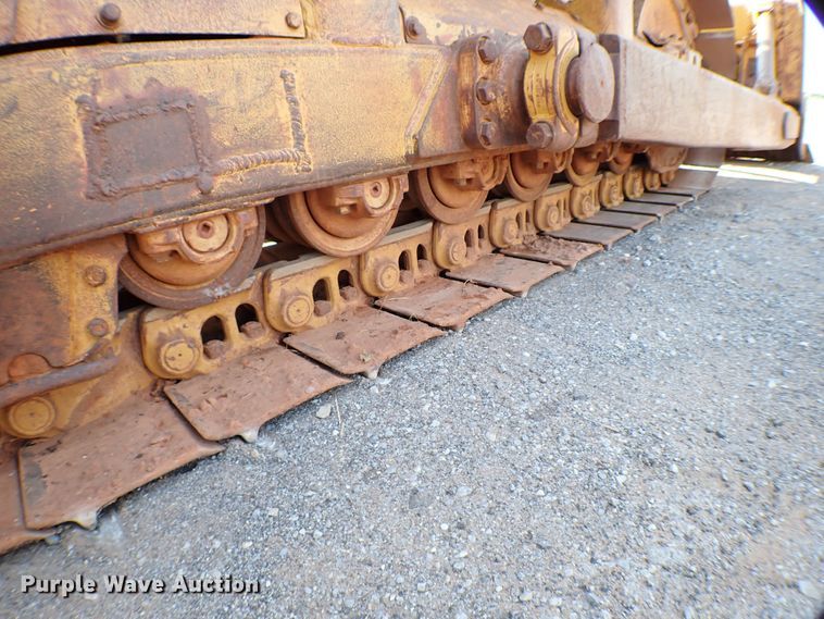 image for item MF9399 1979 Caterpillar D6D  dozer