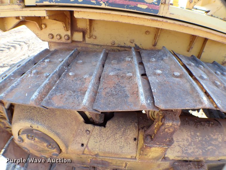 image for item MF9399 1979 Caterpillar D6D  dozer