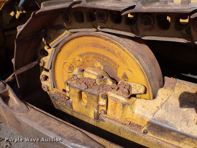 image for item MF9399 1979 Caterpillar D6D  dozer