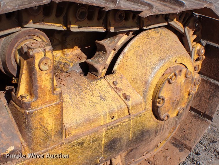 image for item MF9399 1979 Caterpillar D6D  dozer