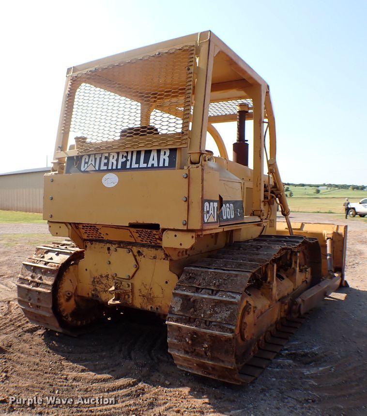 image for item MF9400 1979 Caterpillar D6D  dozer