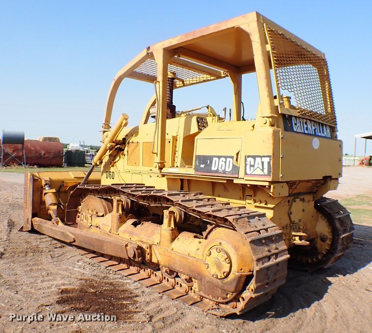 image for item MF9400 1979 Caterpillar D6D  dozer