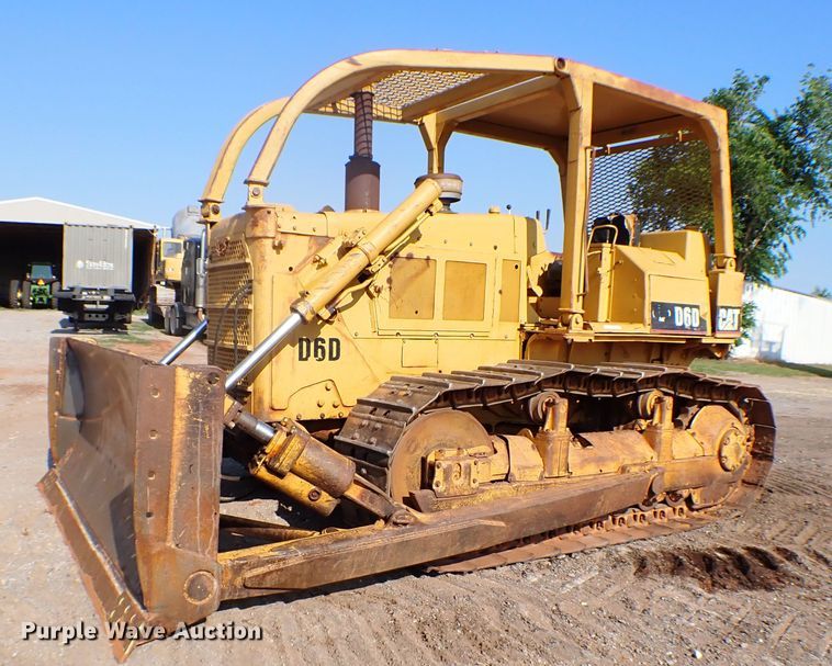 image for item MF9400 1979 Caterpillar D6D  dozer