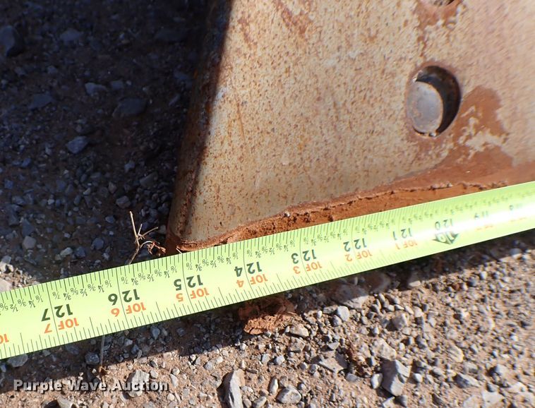 image for item MF9400 1979 Caterpillar D6D  dozer