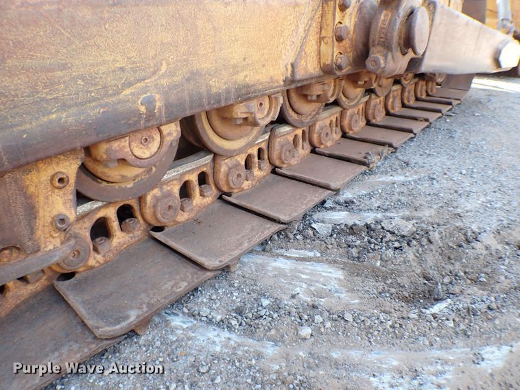 image for item MF9400 1979 Caterpillar D6D  dozer