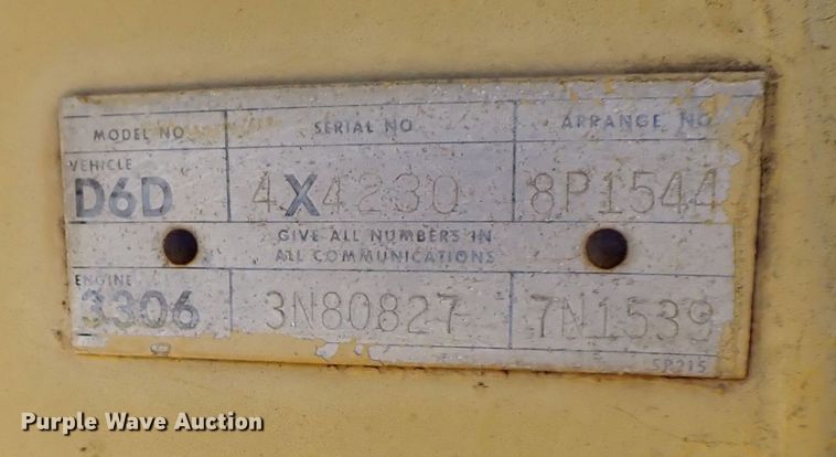 image for item MF9400 1979 Caterpillar D6D  dozer