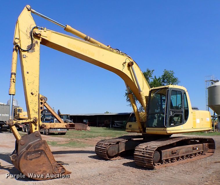 image for item MF9401 1999 Komatsu PC200LC-6  excavator