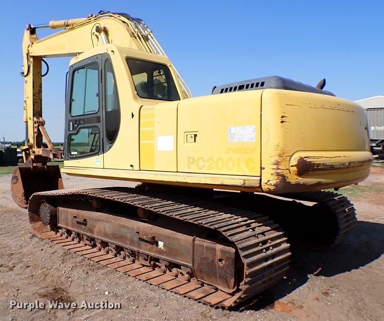 image for item MF9401 1999 Komatsu PC200LC-6  excavator