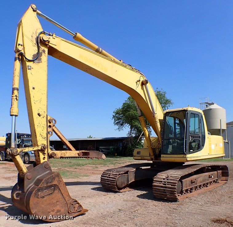 image for item MF9401 1999 Komatsu PC200LC-6  excavator