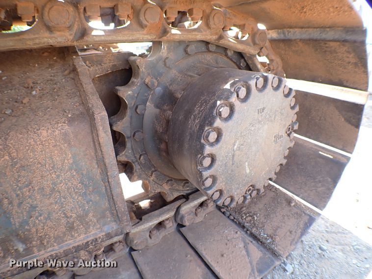 image for item MF9401 1999 Komatsu PC200LC-6  excavator