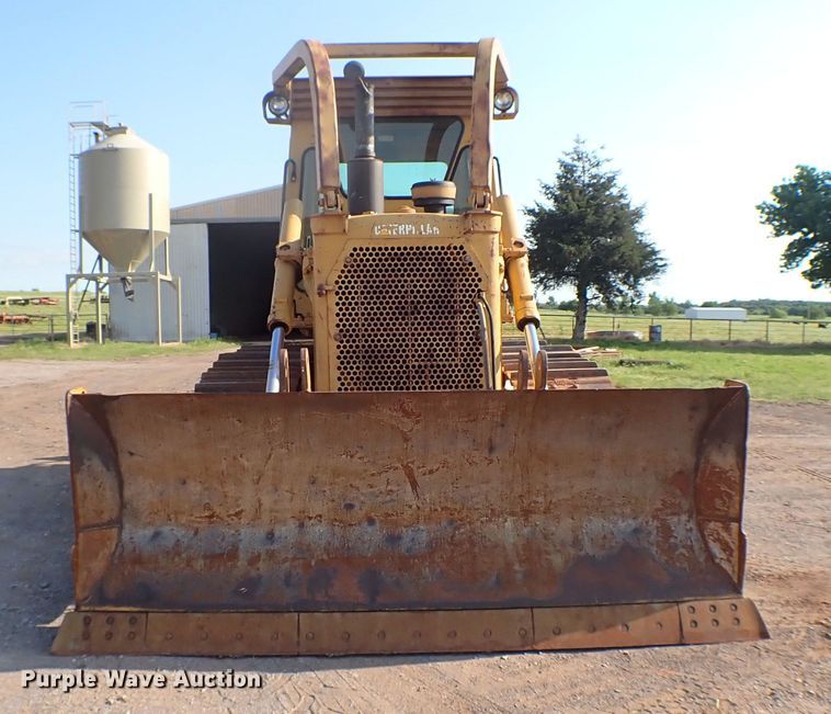 image for item MF9403 1985 Caterpillar D6D  dozer
