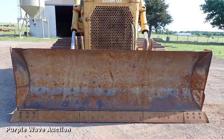 image for item MF9403 1985 Caterpillar D6D  dozer