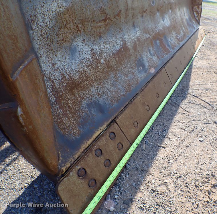 image for item MF9403 1985 Caterpillar D6D  dozer