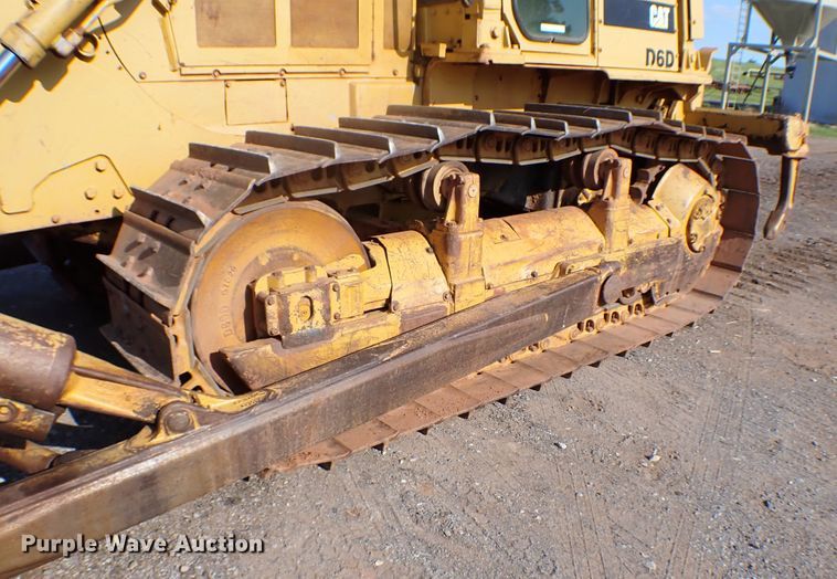 image for item MF9403 1985 Caterpillar D6D  dozer