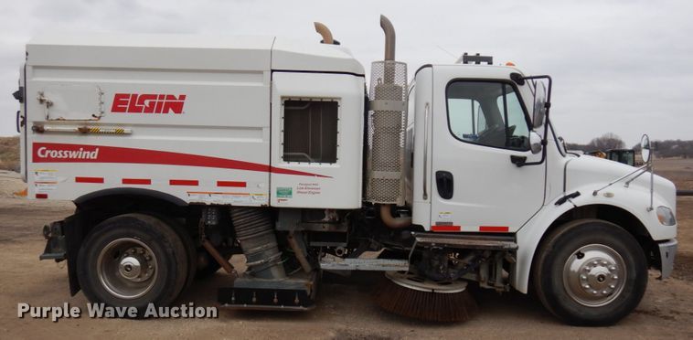 image for item MF9555 2008 Freightliner M2 106  street sweeper truck