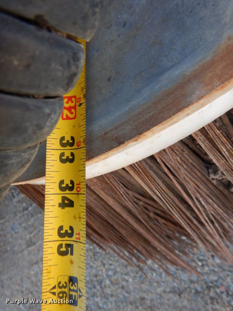 image for item MF9555 2008 Freightliner M2 106  street sweeper truck