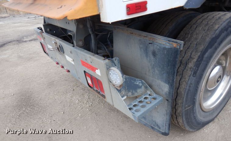 image for item MF9555 2008 Freightliner M2 106  street sweeper truck